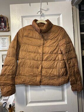 Uniqlo ultra light down jacket - women's XS